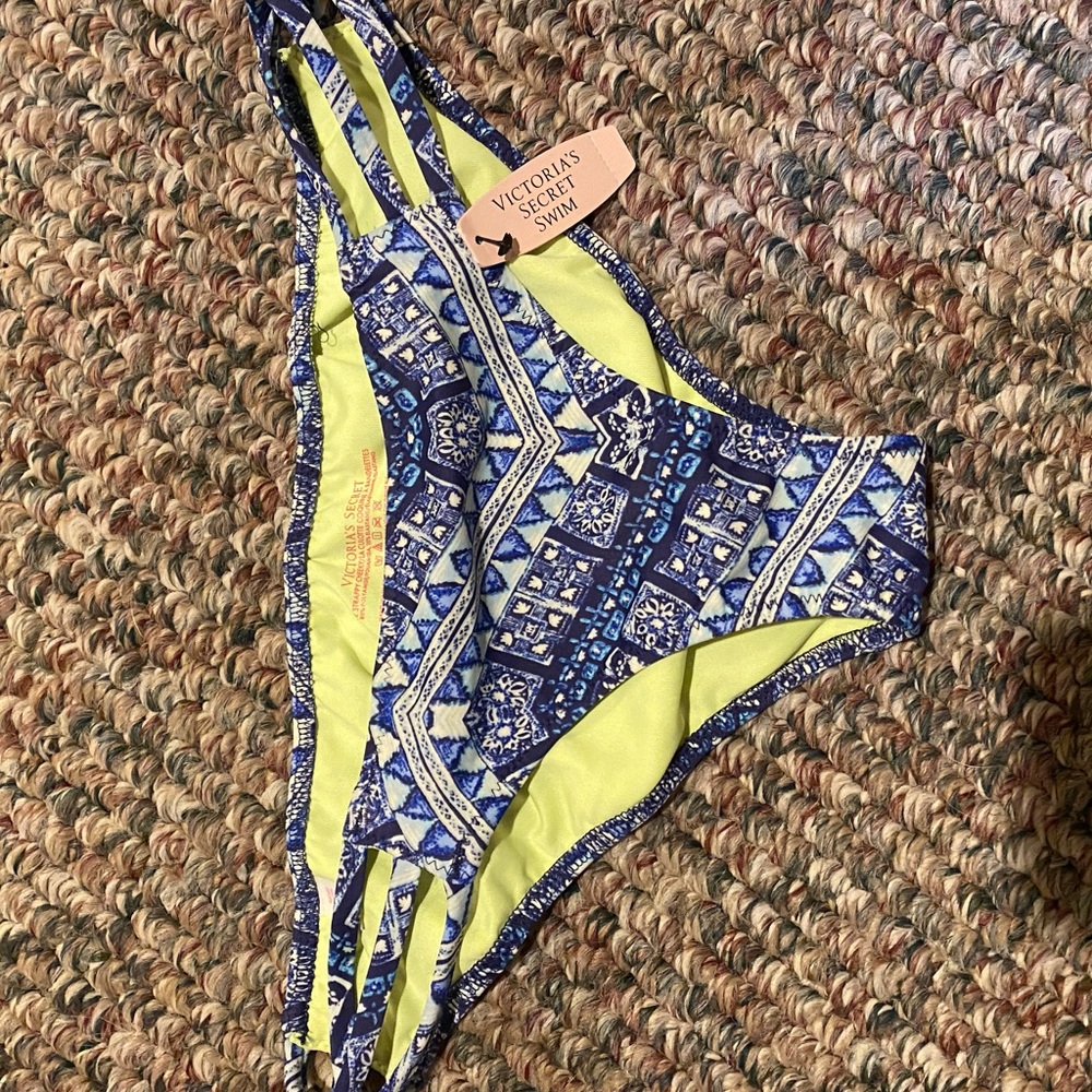 VS Bikini Bottoms NWT